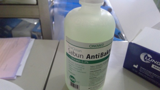Sabun Anti Bakteri Onemed 500ml Oneclosan